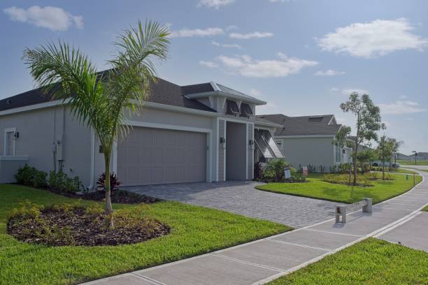 Best Residential Driveway Paver Services  in Candlewick Lake, IL
